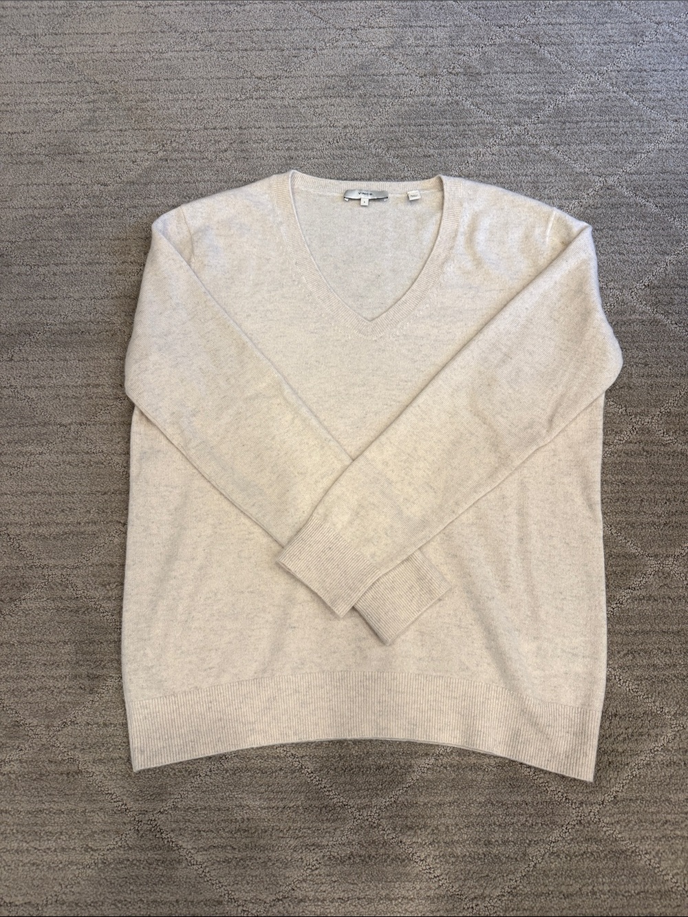 Vince Weekend Cashmere V-Neck Sweater in Light Beige